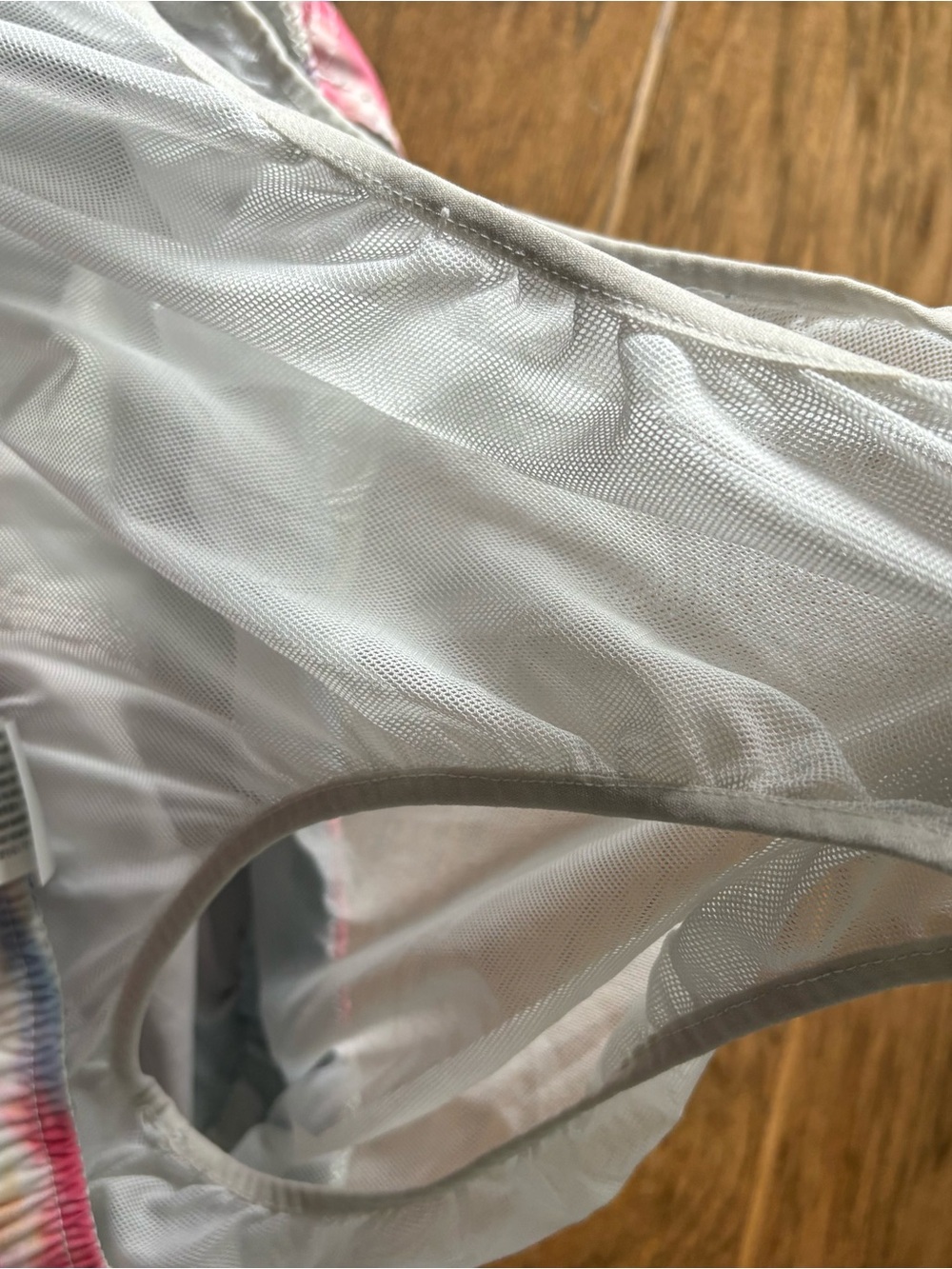Abercrombie & Fitch Pastel Tie-Dye Swim Shorts - Picture 7 of 7